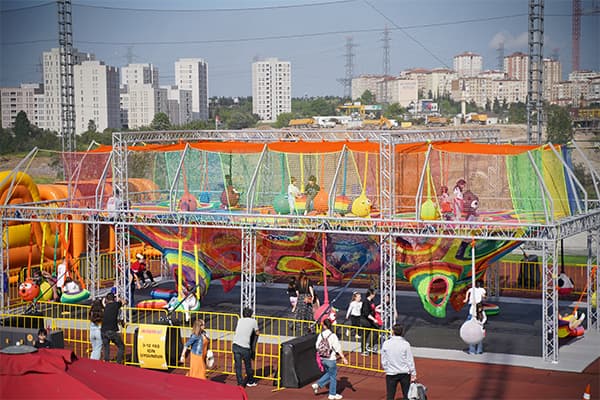 Festival fotoğrafı 1